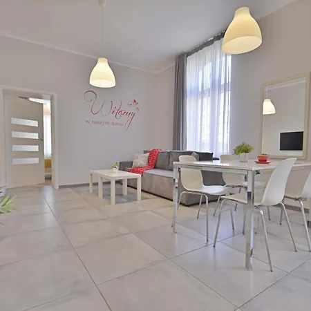 Sienkiewicza - Blisko Promenady - Zabytkowa Kamienica - Parking Apartment *