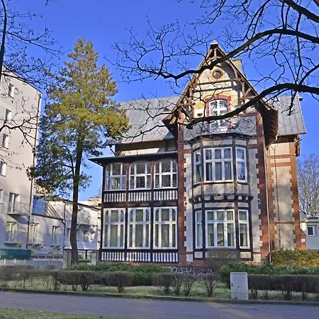 Sienkiewicza - Blisko Promenady - Zabytkowa Kamienica - Parking Apartment *